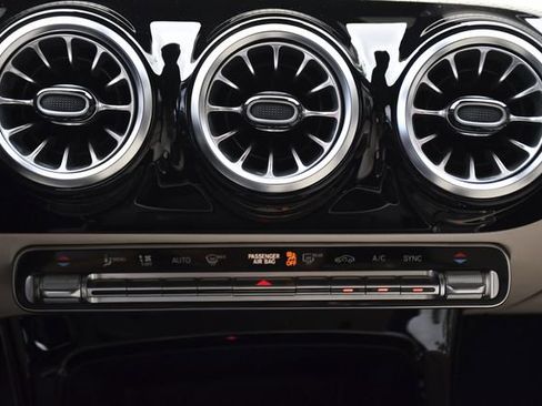 Used 2022 Mercedes-Benz A 220 image 15