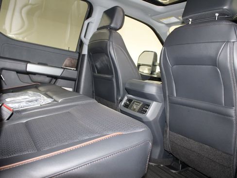 New 2026 Ford F250 Lariat w/ Black Appearance Package image 35