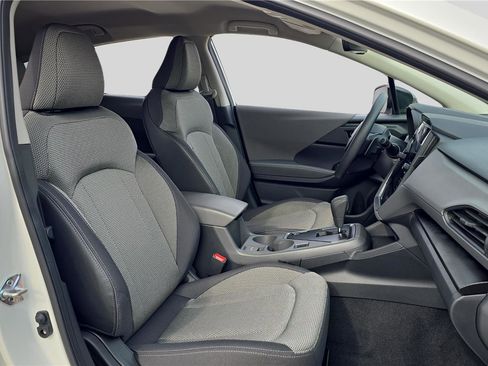 Used 2024 Subaru Crosstrek 2.0i Premium image 14