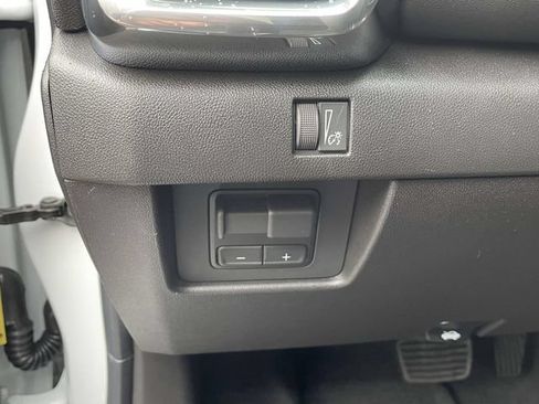 New 2026 GMC Canyon Elevation w/ Convenience Package RWD image 19