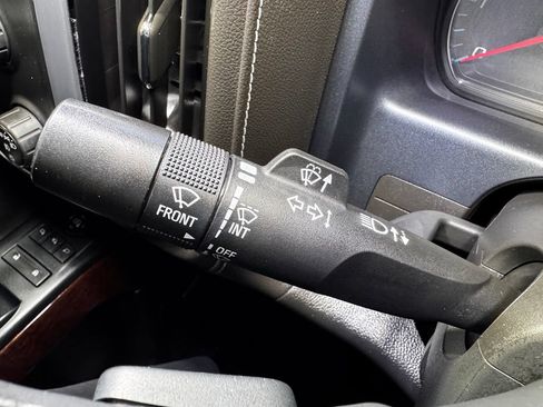 Used 2018 GMC Sierra 1500 SLT AWD/4WD image 27