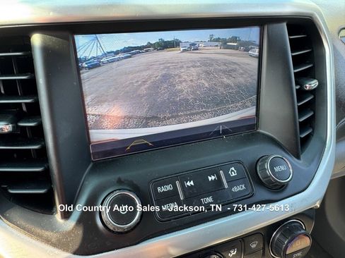 Used 2019 GMC Acadia SLT image 20