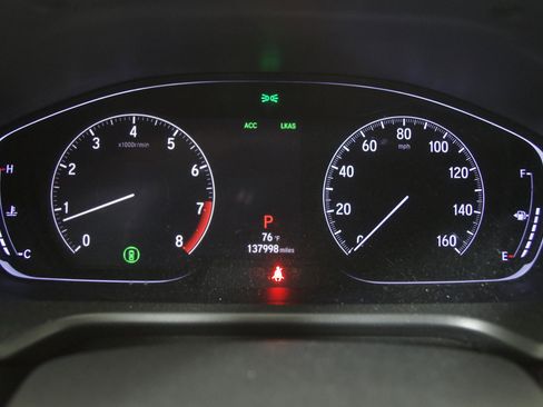 Used 2018 Honda Accord Touring image 23