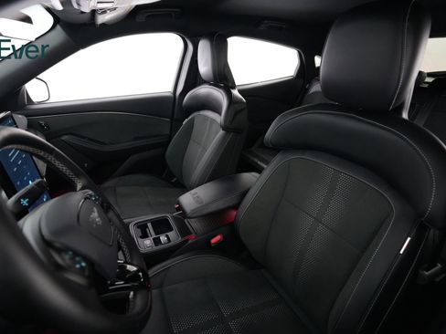 Used 2025 Ford Mustang Mach-E GT image 4