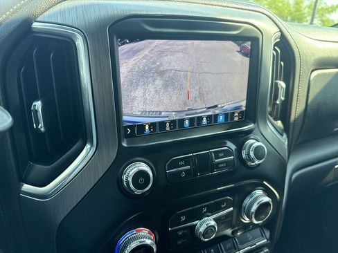 Certified 2020 GMC Sierra 2500 Denali w/ Denali Ultimate Package AWD/4WD image 21
