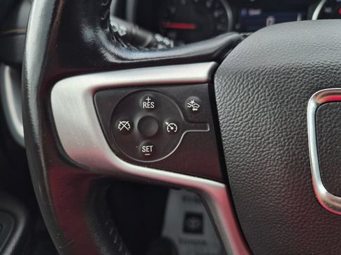 Used 2021 GMC Terrain SLE w/ Driver Convenience Package AWD/4WD image 20