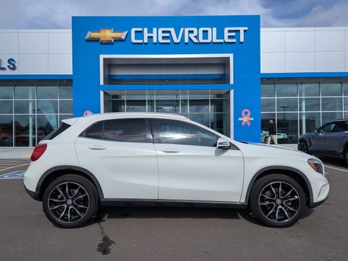 Used 2015 Mercedes-Benz GLA 250 4MATIC image 34