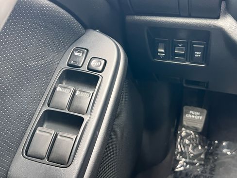 Used 2003 INFINITI G35 Sport image 40