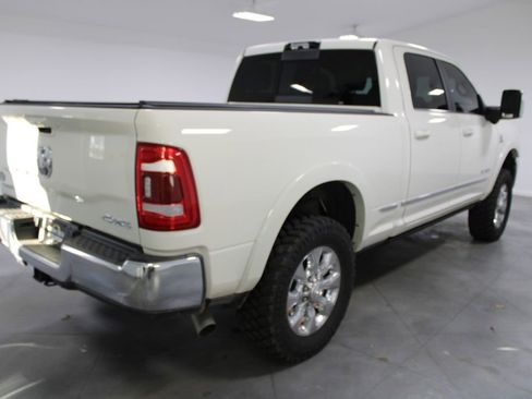 Used 2024 RAM 2500 Limited image 9