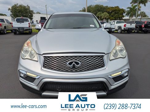Used 2017 INFINITI QX50 2WD image 7