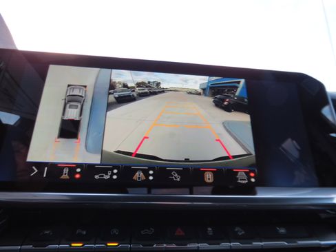 New 2026 Chevrolet Silverado 1500 High Country w/ Technology Package AWD/4WD image 27