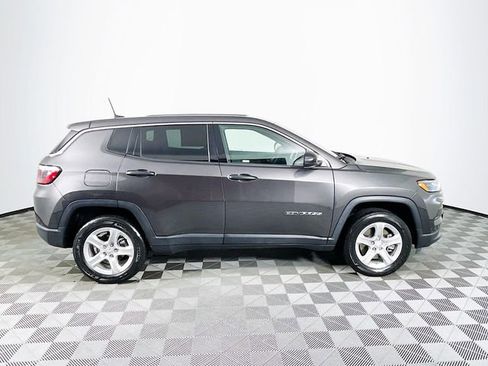 Used 2023 Jeep Compass Sport AWD/4WD image 9