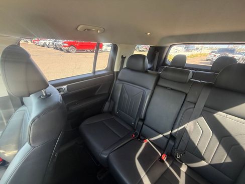 Used 2025 Hyundai Santa Fe SEL image 41