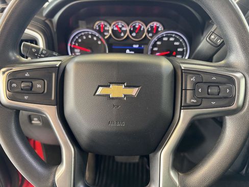 Used 2020 Chevrolet Silverado 1500 LT w/ Remote Start Package image 14