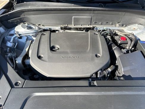 Certified 2024 Volvo XC90 B6 Plus w/ Protection Package Premier image 35