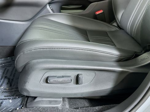 New 2026 Honda HR-V EX-L image 18