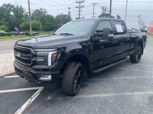 Used 2024 Ford F150 Lariat w/ Bed Utility Package AWD/4WD image 3