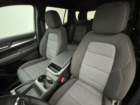 New 2026 GMC Terrain Elevation image 18