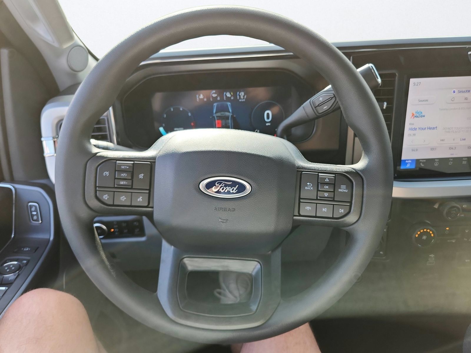 New 2026 Ford F250 XLT w/ XLT Premium Package AWD/4WD image 15