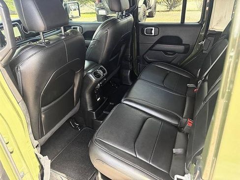 Used 2021 Jeep Wrangler Unlimited Sahara AWD/4WD image 43