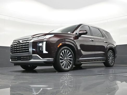 Used 2024 Hyundai Palisade Calligraphy image 25