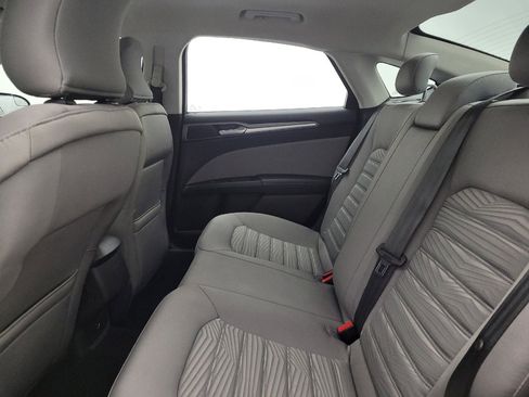 Used 2016 Ford Fusion S image 18