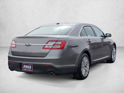 Used 2013 Ford Taurus Limited FWD image 5