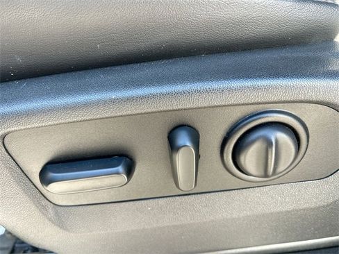 Used 2020 Chevrolet Silverado 2500 High Country w/ Z71 Off-Road Package image 16