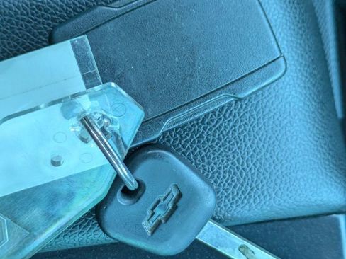 Used 2018 Chevrolet Silverado 1500 LT w/ All Star Edition image 28