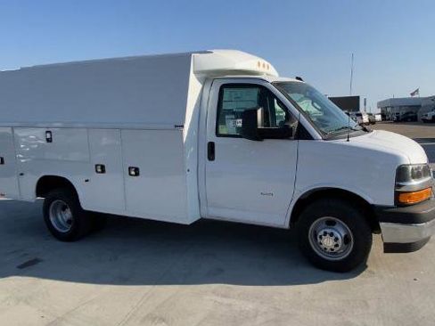 New 2024 Chevrolet Express 3500 w/ Power Convenience Package image 59