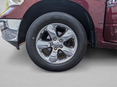 Used 2019 RAM 1500 Tradesman w/ Tradesman SXT Package AWD/4WD image 13