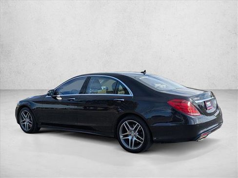 Used 2015 Mercedes-Benz S 550 4MATIC Sedan image 8
