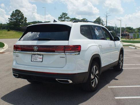 Used 2024 Volkswagen Atlas SE AWD/4WD image 21