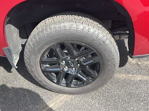 Used 2025 Chevrolet Silverado 1500 RST image 33