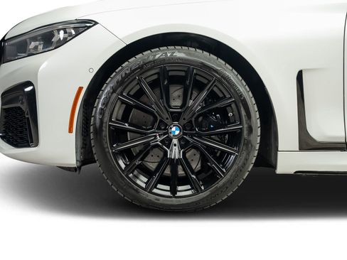 Used 2021 BMW 750i xDrive w/ Executive Package AWD/4WD image 25