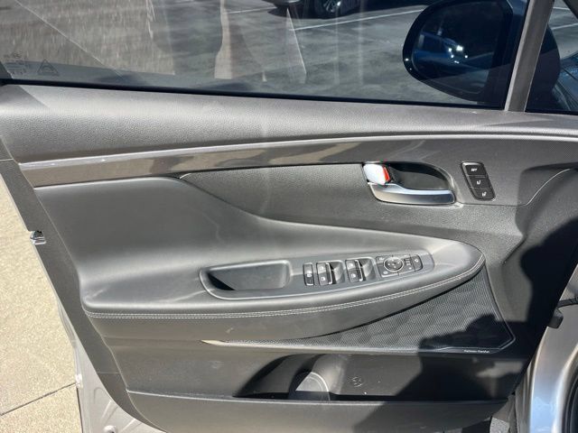 Used 2023 Hyundai Santa Fe Limited FWD image 14
