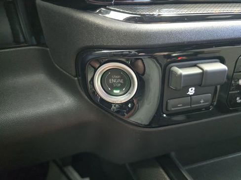 Certified 2025 Chevrolet Silverado 1500 ZR2 w/ Technology Package image 26