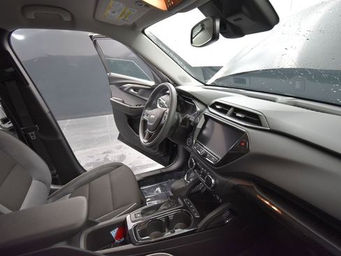 Used 2023 Chevrolet TrailBlazer LT w/ Convenience Package image 18