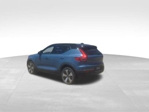 Used 2023 Volvo XC40 Recharge Plus w/ Protection Package Premier AWD/4WD image 4