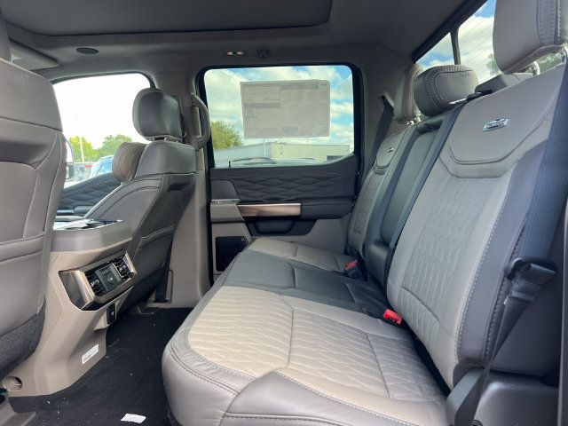 New 2026 Ford F450 Platinum w/ Platinum Plus Package AWD/4WD image 4