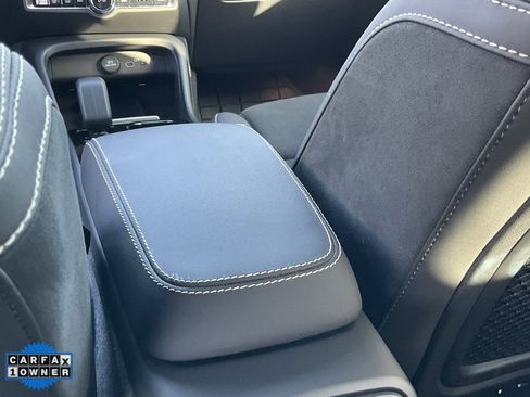 Used 2022 Volvo C40 P8 Recharge Ultimate image 45