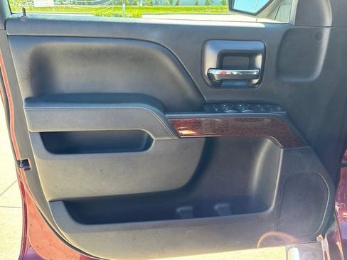 Used 2014 GMC Sierra 1500 SLE w/ SLE Value Package AWD/4WD image 14