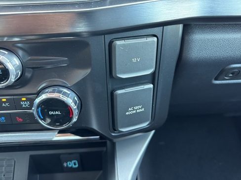 New 2025 Ford F250 Lariat w/ Lariat Ultimate Package image 16