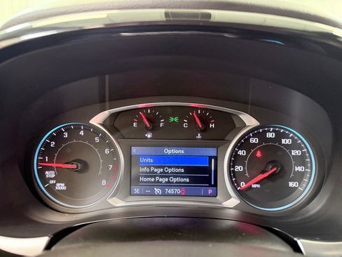Used 2020 Chevrolet Traverse LT FWD image 44