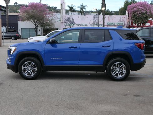 New 2026 GMC Terrain Elevation image 2