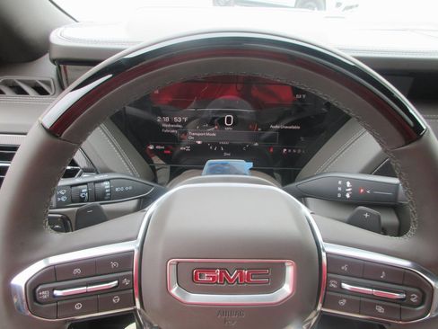 New 2026 GMC Yukon Elevation w/ Elevation Premium Package image 19