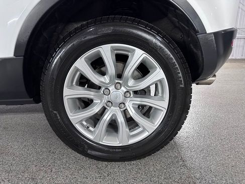 Used 2019 Land Rover Range Rover Evoque AWD/4WD image 15