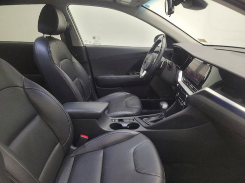Used 2022 Kia Niro Touring Special Edition image 21