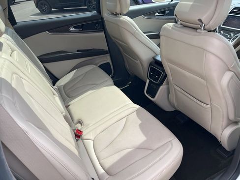 Used 2020 Lincoln Nautilus Reserve image 31