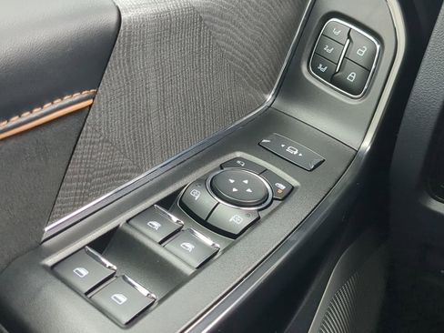 Used 2024 Ford F250 Platinum image 21